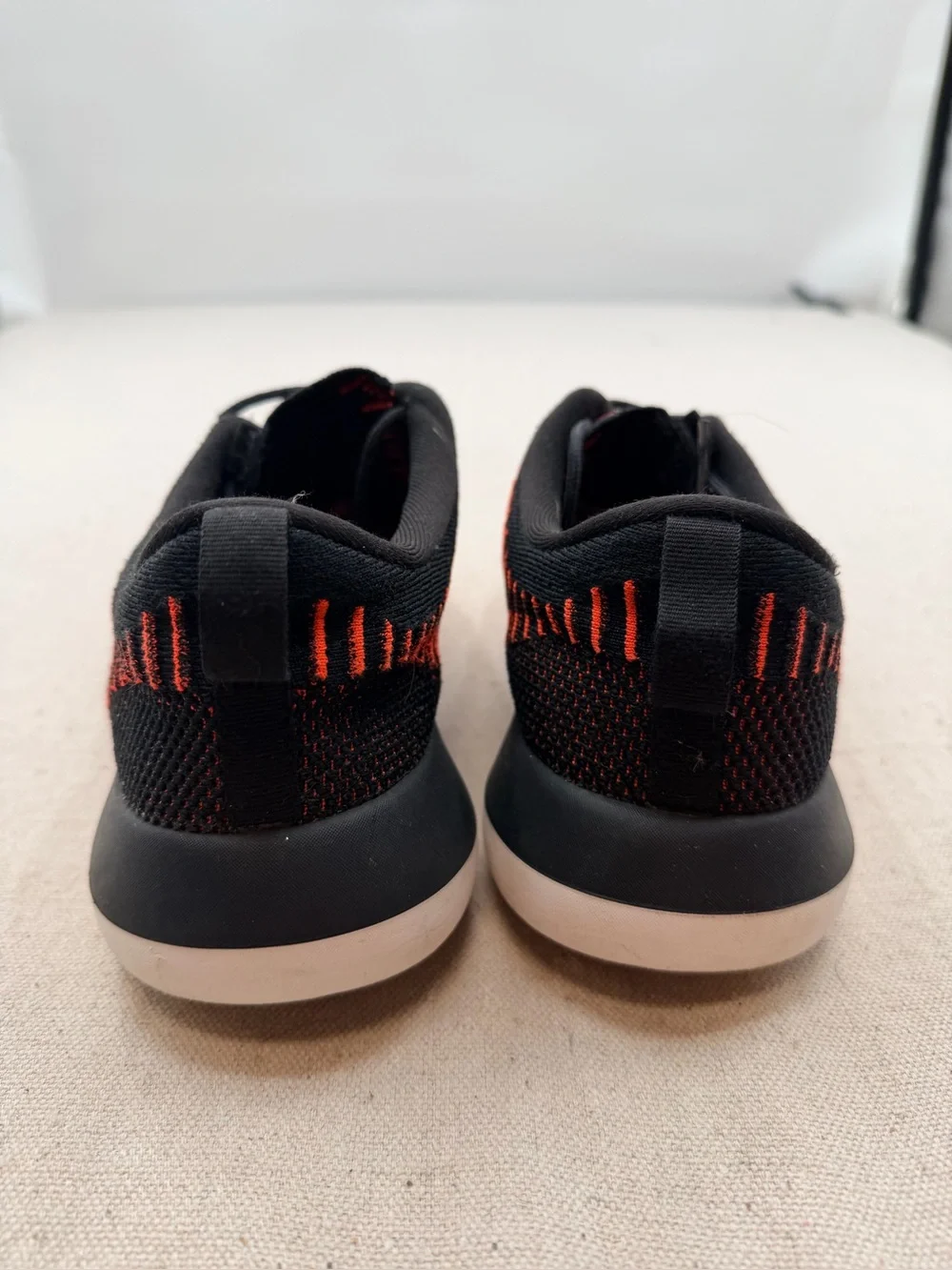 The Nike Roshe Two Flyknit Sneaker- 10